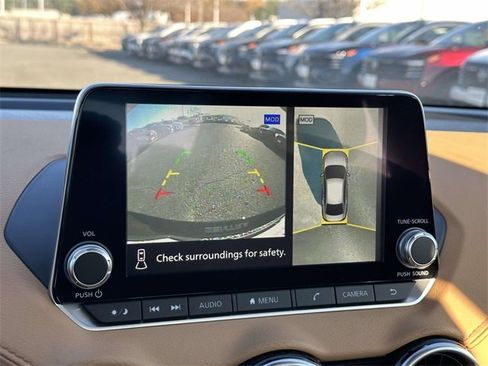 New 2025 Nissan Sentra SV w/ SV Premium Package image 21