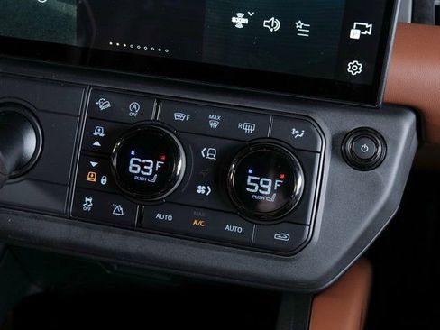 New 2026 Land Rover Defender 110 OCTA AWD/4WD image 15