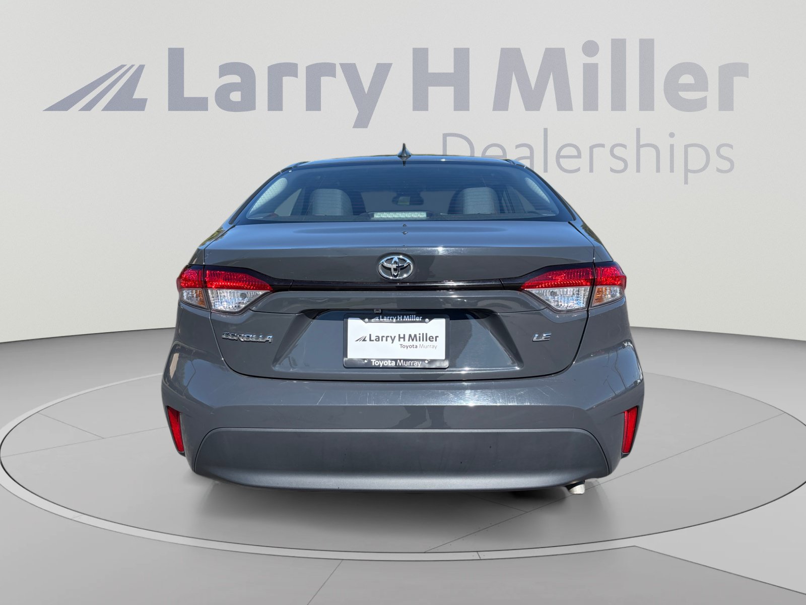Certified 2025 Toyota Corolla LE FWD image 4