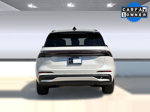 Used 2025 Lincoln Nautilus Black Label w/ Jet Appearance Package AWD/4WD image 10