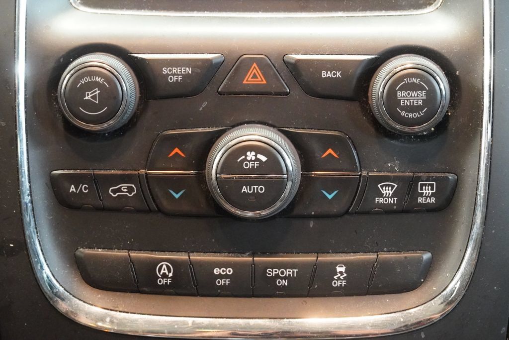Used 2017 Dodge Durango SXT w/ Quick Order Package 23B AWD/4WD image 20