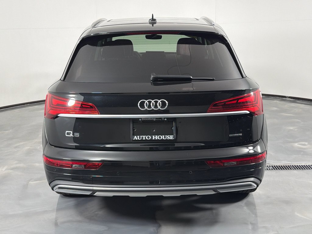Used 2021 Audi Q5 2.0T Premium Plus w/ Premium Plus Package AWD/4WD image 6