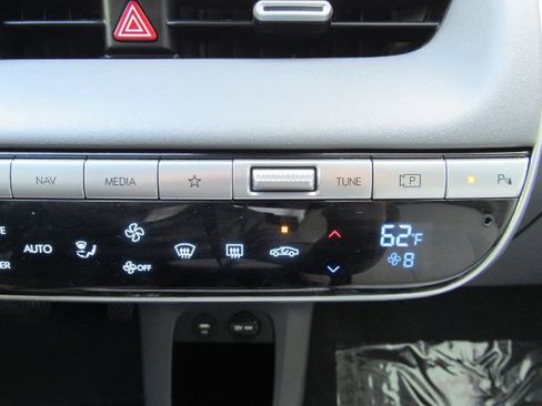 Used 2023 Hyundai Ioniq 5 Limited image 51