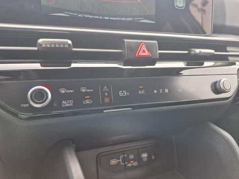 New 2026 Kia Sportage EX image 21