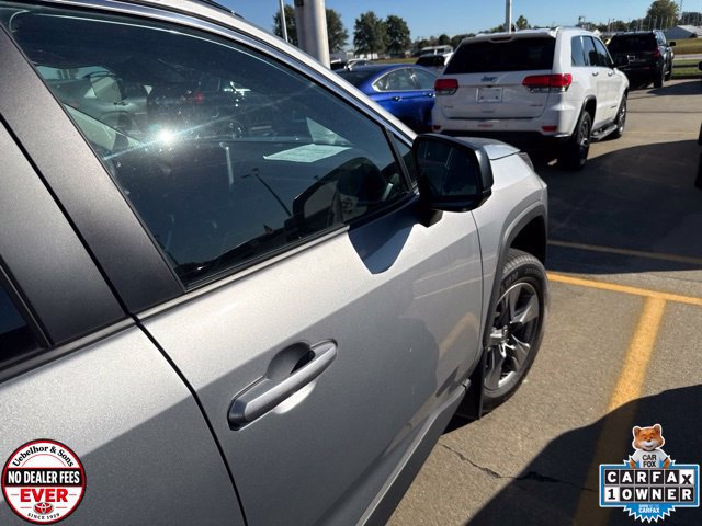Certified 2025 Toyota RAV4 LE AWD/4WD image 9
