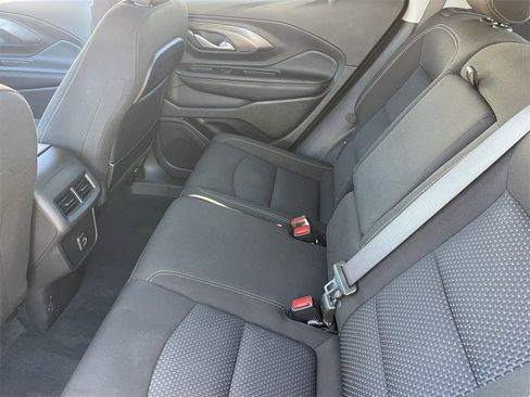 Used 2024 GMC Terrain SLE image 13