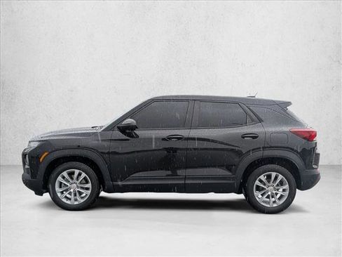 Used 2021 Chevrolet TrailBlazer LS FWD image 4