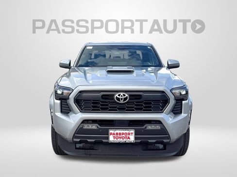 Certified 2024 Toyota Tacoma TRD Sport w/ TRD Sport Upgrade Package AWD/4WD image 19