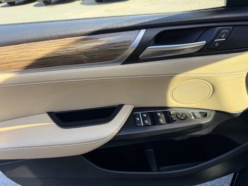 Used 2017 BMW X3 xDrive28i image 28