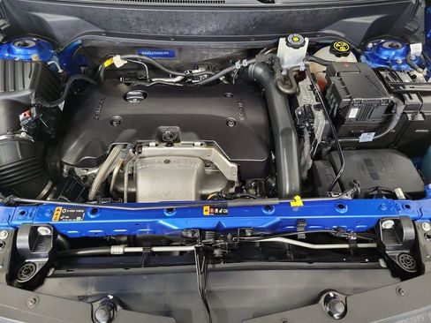 Certified 2019 Chevrolet Equinox LT w/ Sun & Navigation Package image 24