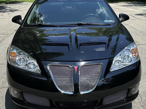 Used 2008 Pontiac G6 GXP w/ Sun And Sound Package image 2
