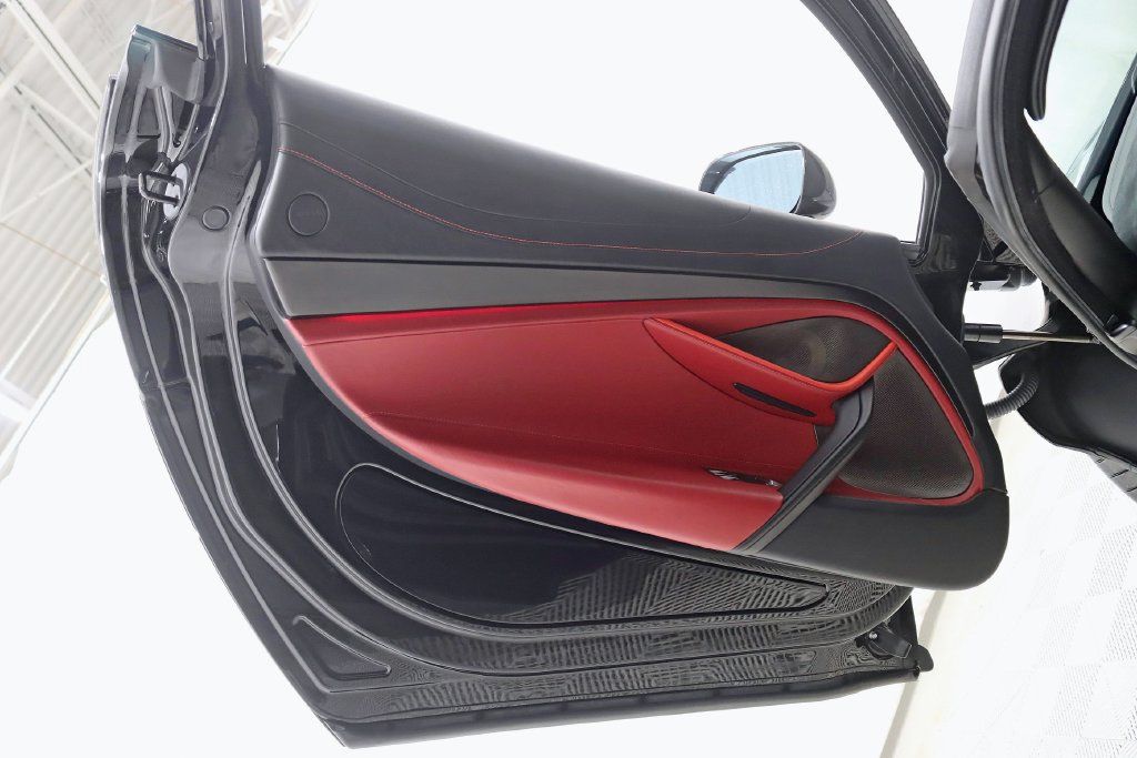 Used 2018 McLaren 720S RWD image 45