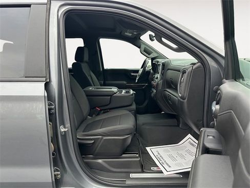 Used 2022 Chevrolet Silverado 1500 RST image 15