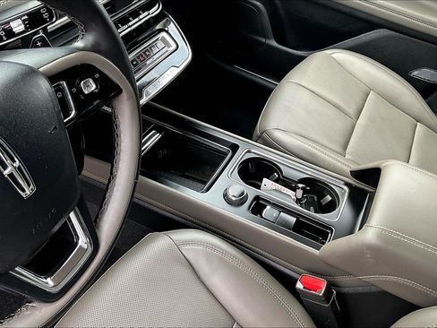 Used 2024 Lincoln Corsair AWD w/ Equipment Group 101A image 14
