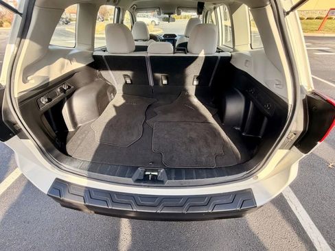 Used 2020 Subaru Forester image 7