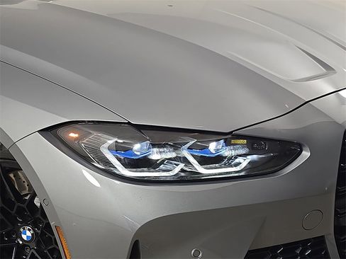 Used 2022 BMW M4 xDrive Competition w/ Executive Package image 34