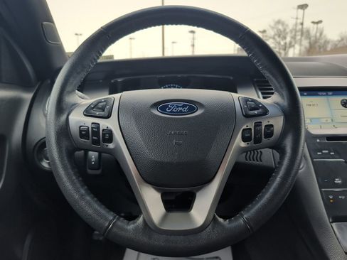 Used 2019 Ford Taurus SEL w/ Equipment Group 201A image 11