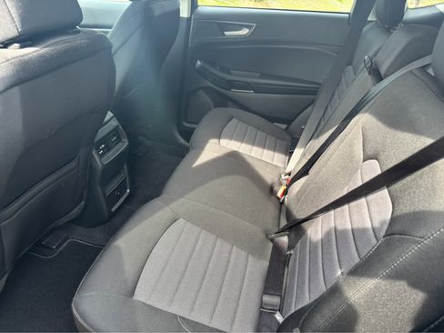 Used 2023 Ford Edge SE w/ Black Appearance Package AWD/4WD image 12