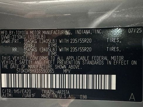 Used 2025 Toyota Highlander XSE image 11