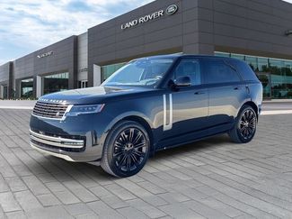 New 2026 Land Rover Range Rover Long Wheelbase SE video 1