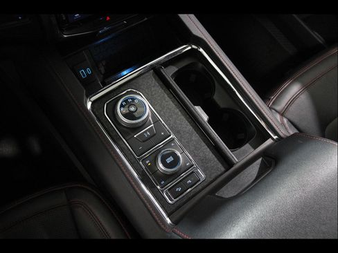 Certified 2023 Ford Expedition Limited AWD/4WD image 18