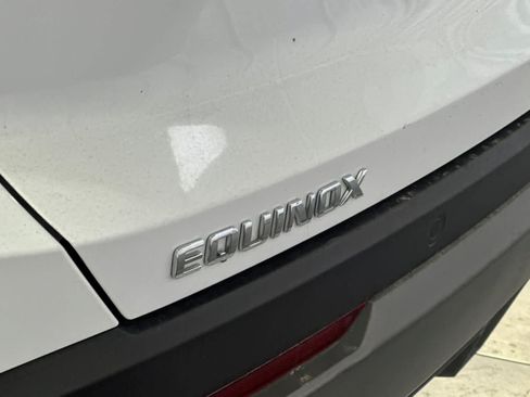 Used 2025 Chevrolet Equinox LT w/ Convenience Package II FWD image 13