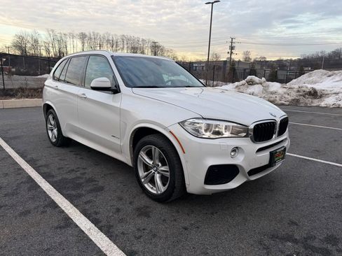 Used 2017 BMW X5 xDrive35i image 11