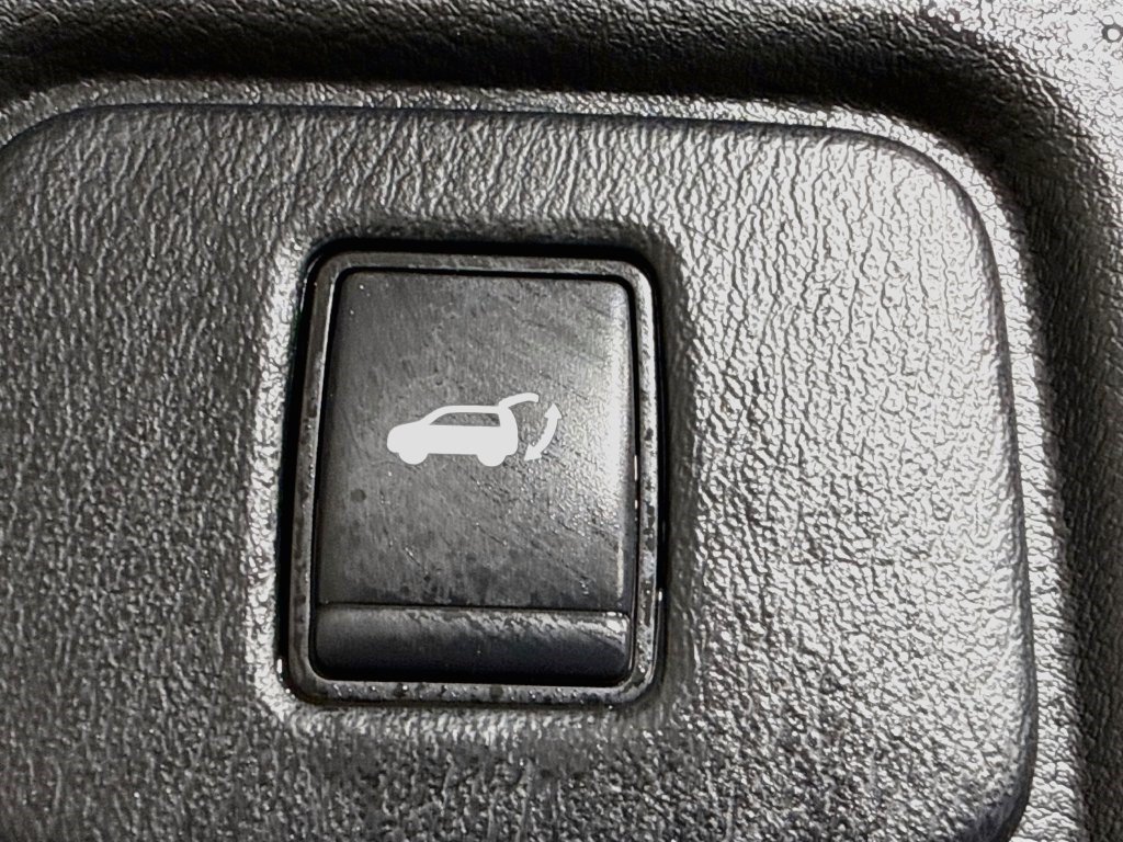 Used 2020 Nissan Murano SL w/ Moonroof Package FWD image 40