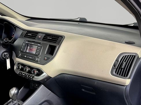 Used 2013 Kia Rio EX w/ Convenience Pkg image 27