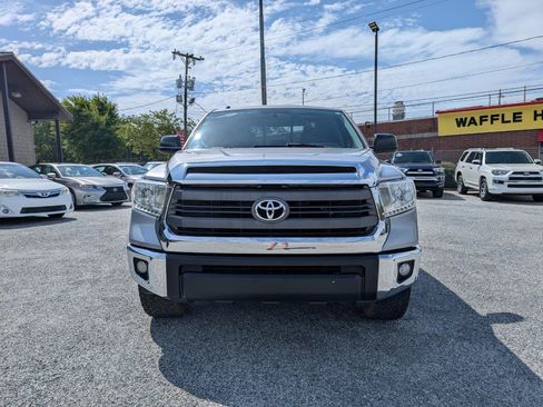 Used 2014 Toyota Tundra SR5 RWD image 2