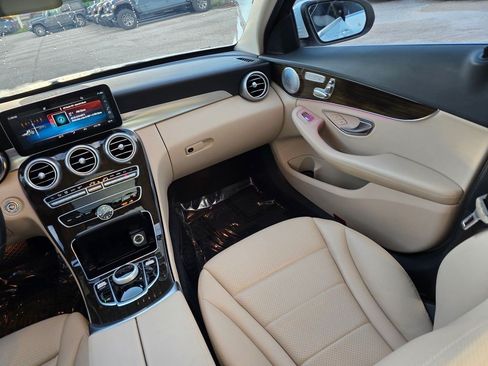 Used 2021 Mercedes-Benz C 300 Sedan image 34