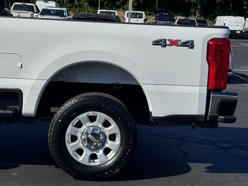 Used 2024 Ford F250 XLT w/ Snow Plow Prep Package AWD/4WD image 39