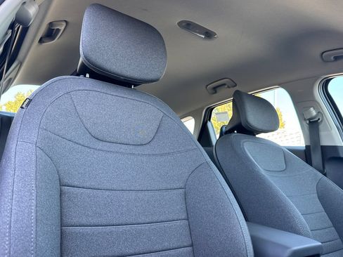 Used 2025 Kia K4 EX FWD image 19