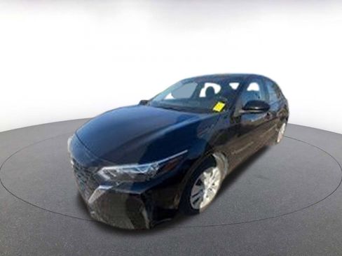 Used 2025 Nissan Sentra S image 3