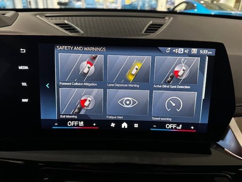 Certified 2025 BMW X1 xDrive28i w/ Technology Package image 17