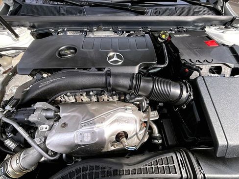 Certified 2023 Mercedes-Benz CLA 250 4MATIC image 9