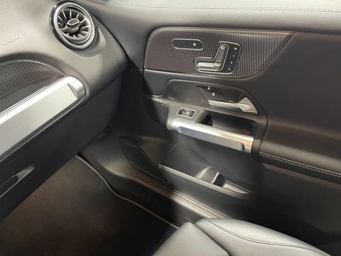 Certified 2023 Mercedes-Benz GLB 250 4MATIC image 27
