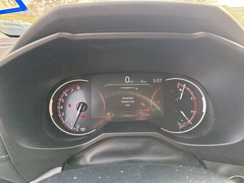 Certified 2024 Toyota RAV4 XLE image 9