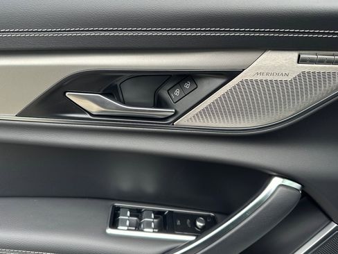 New 2024 Jaguar XF R-Dynamic SE image 10