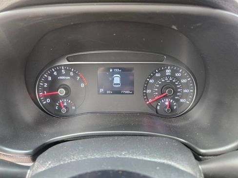 Used 2022 Kia Soul LX w/ Technology Package FWD image 35