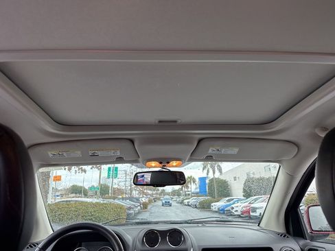 Used 2017 Jeep Compass High Altitude image 16