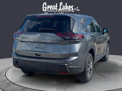 Used 2024 Nissan Rogue S AWD/4WD image 5