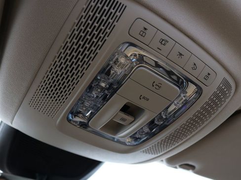 Used 2023 Mercedes-Benz GLS 450 4MATIC image 55