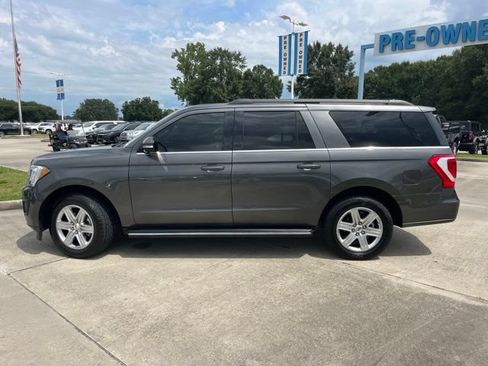 Used 2021 Ford Expedition Max XLT RWD image 3