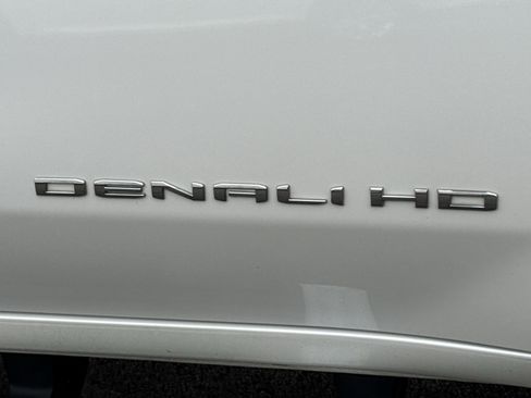 Used 2021 GMC Sierra 3500 Denali w/ Denali Ultimate Package image 42