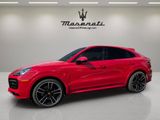 Used 2022 Porsche Cayenne GTS image 1