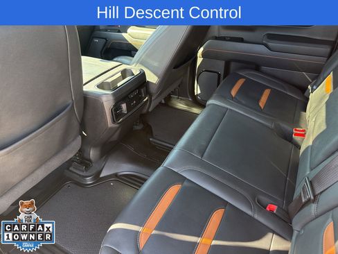 Used 2024 GMC Sierra 1500 AT4 w/ Technology Package image 25