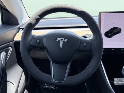 Used 2020 Tesla Model 3 Performance AWD/4WD image 46