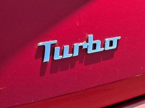 Used 2013 Volkswagen Beetle 2.0T image 31