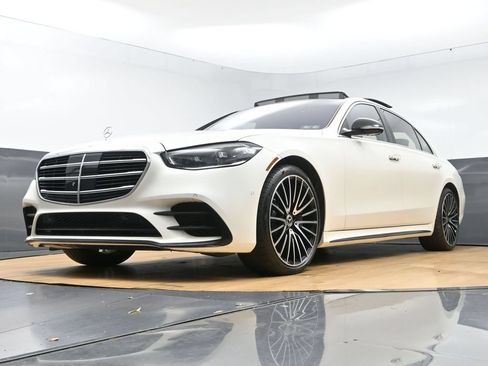 Used 2022 Mercedes-Benz S 500 4MATIC image 52